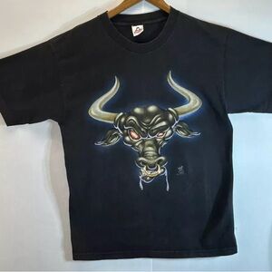 Vintage 1998 WWF Layin The Smack Down The Rock Brahma Bull T-Shirt Large